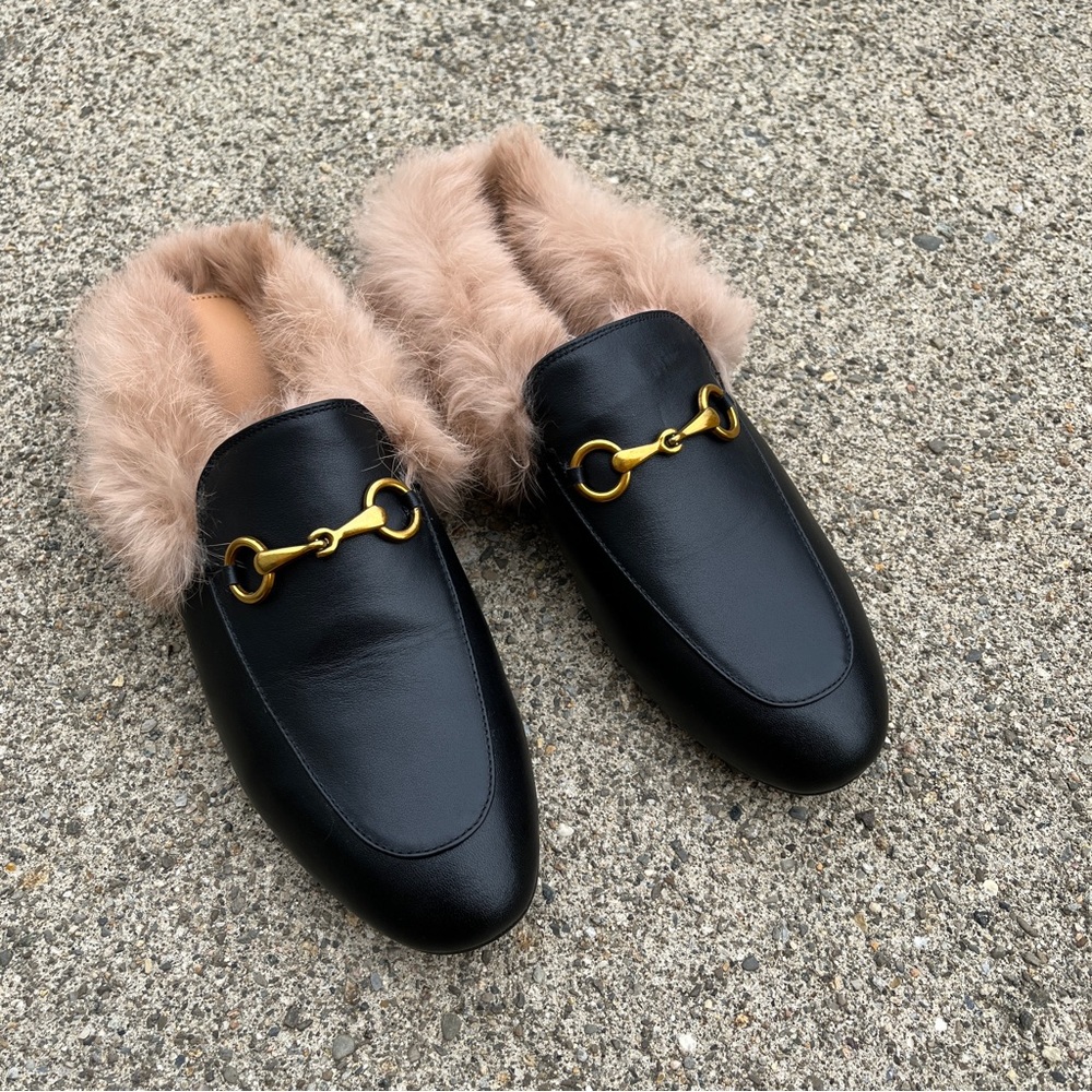 Vero Cuoio Slip on With Faux Fur Shoes